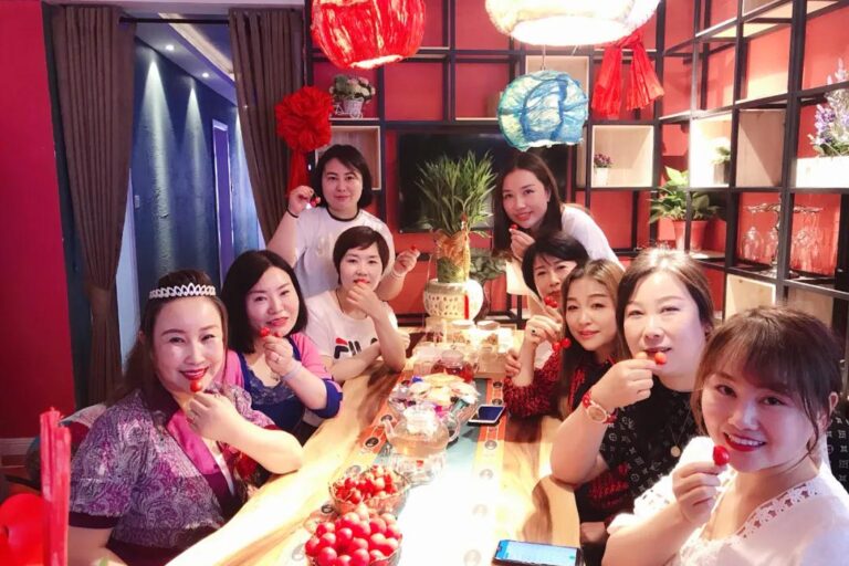 体验康养聚拉提｜年龄成谜，上镜显瘦5斤插图1